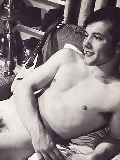 Vintage Gay Pics